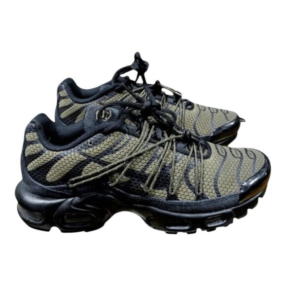 NIKE Air Max Plus Utility \'Medium Olive Black\' Running Shoes Size 7.5